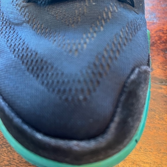 Nike Kyrie 4 Men US 12 943806-401 Dark Obsidian Blue Navy Basketball Shoes D7 - Picture 8 of 16